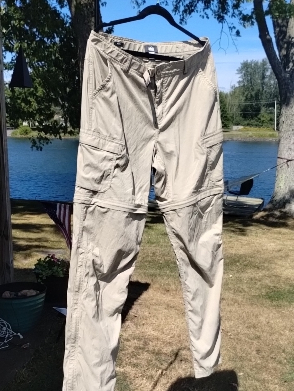 REI Women's Convertible Cargo Pants in Khaki